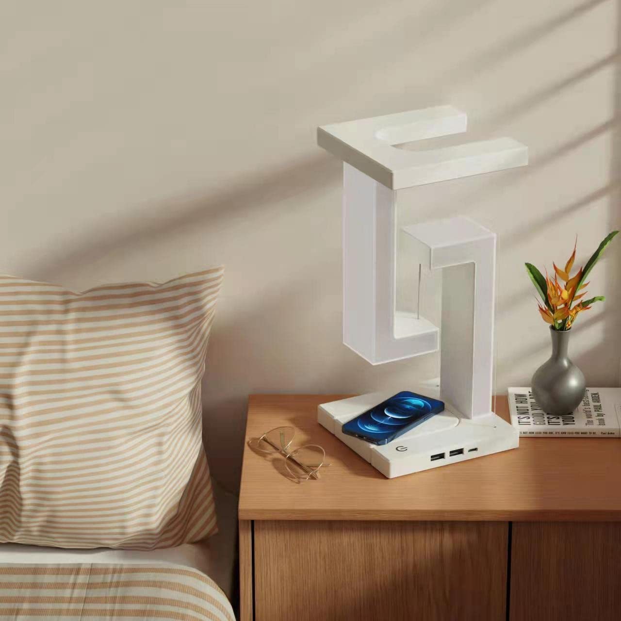 Gravity Desk Lamp.